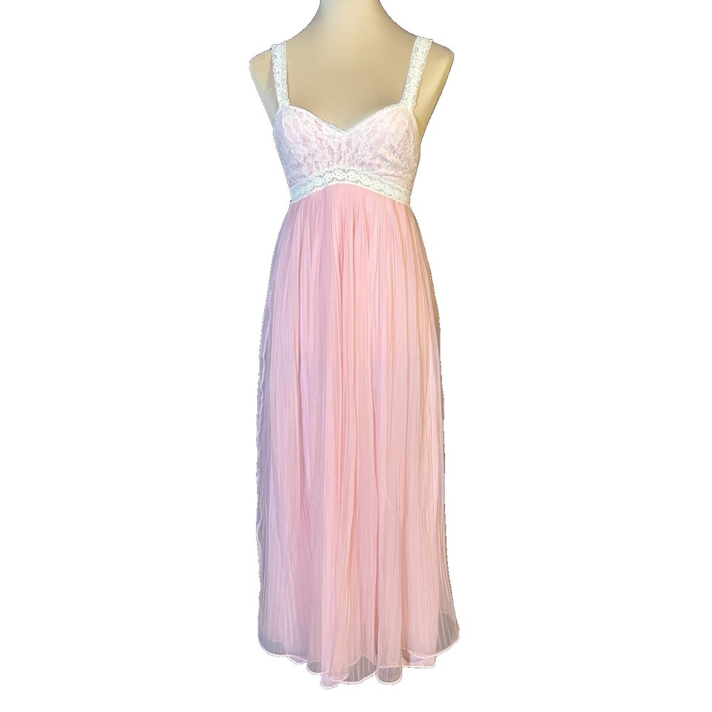 Vintage Mary Barron Pink Nightgown Lace Overlay Bodice Build in Bra Pads Size 34